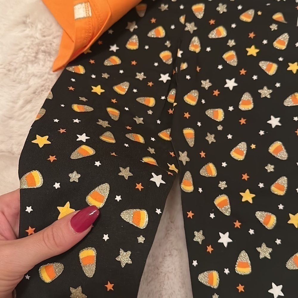 Girls Halloween Set With 2 Hair Clips - Picture 5 of 5